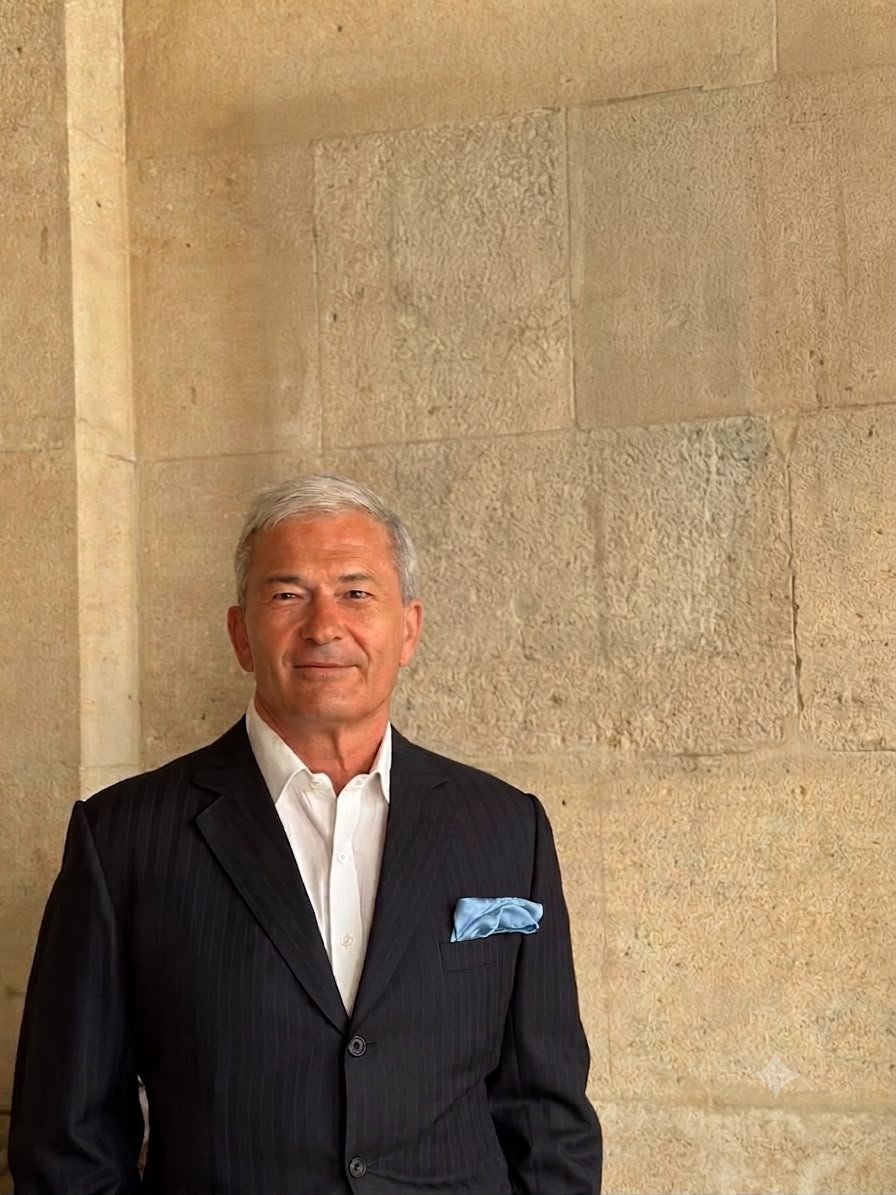 CEO